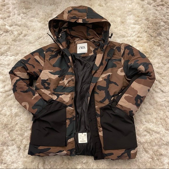 Zara Other - Camo ZARA Puffer Jacket